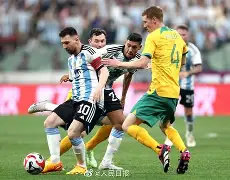 亚博体育-国际比赛日亚冠传出新动向；阿森纳战术微调；管理层表态：震撼外界；训练强度明显提升